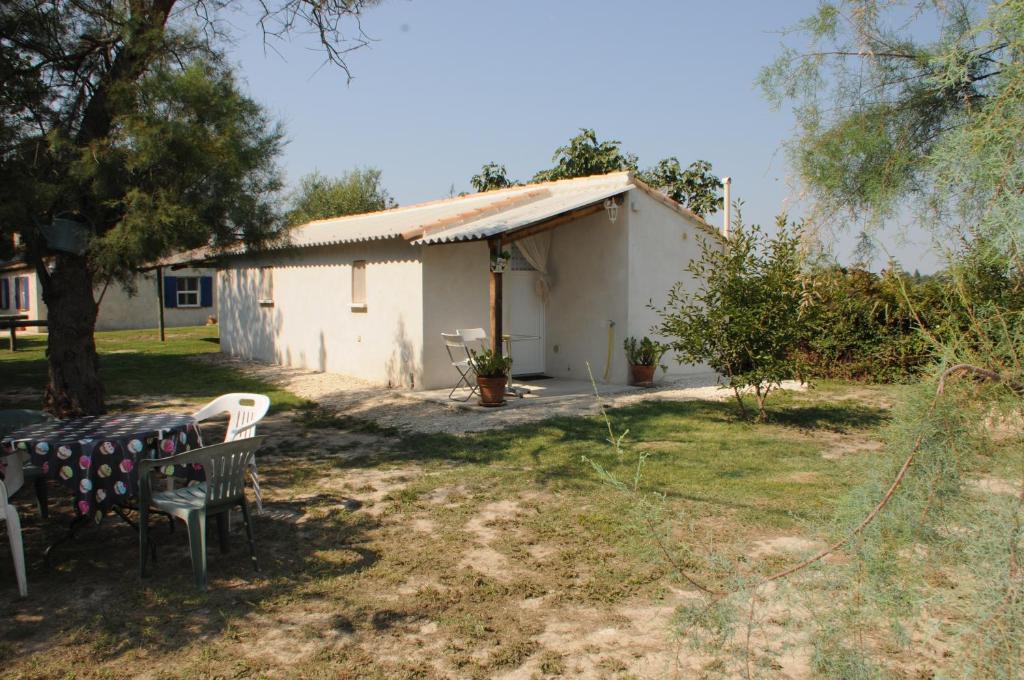 Les Mazets Du Paty Villa Albaron Ruang foto